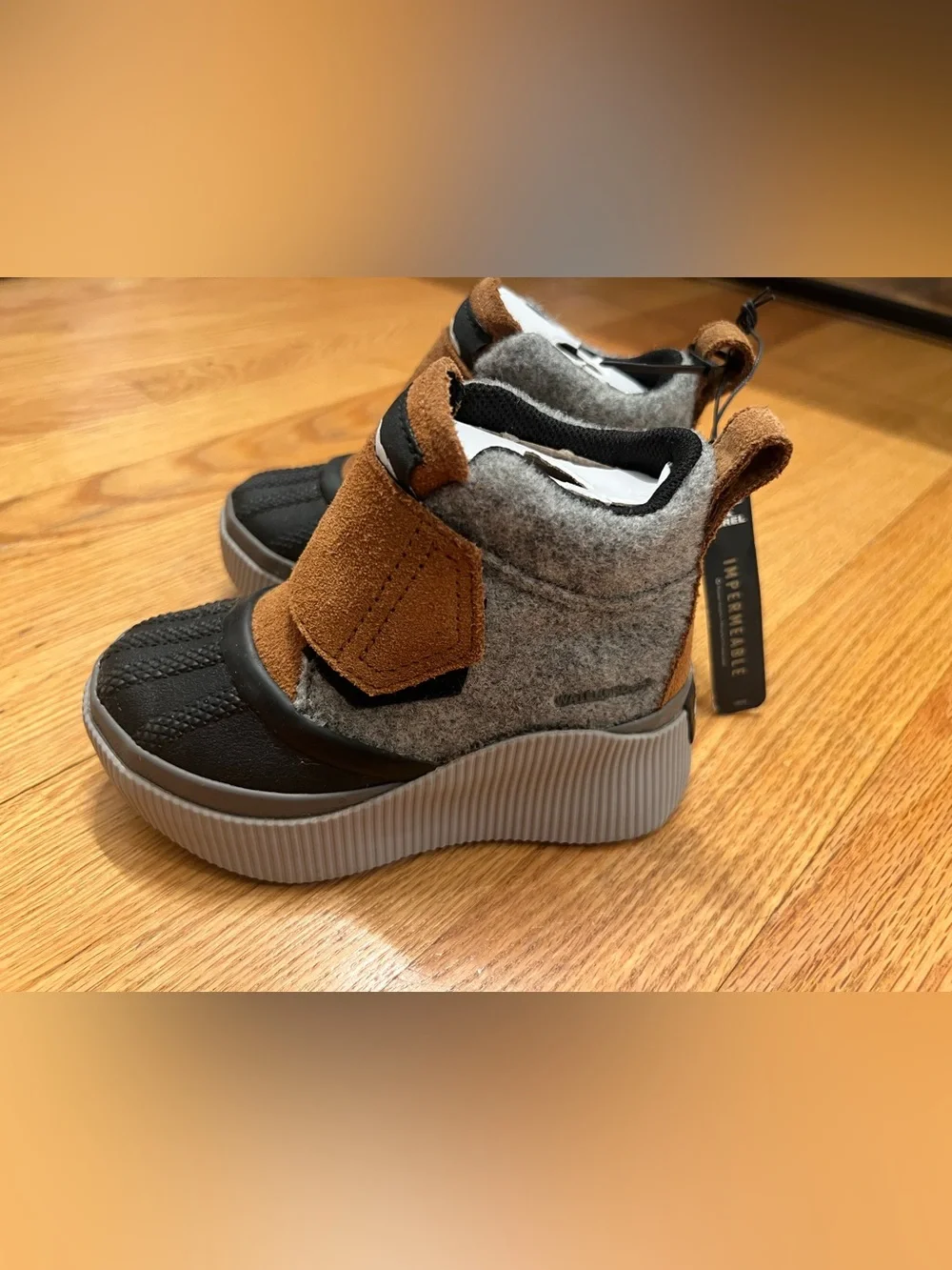 Sorel out n about Kids Gray and Brown Waterproof Winter Boots